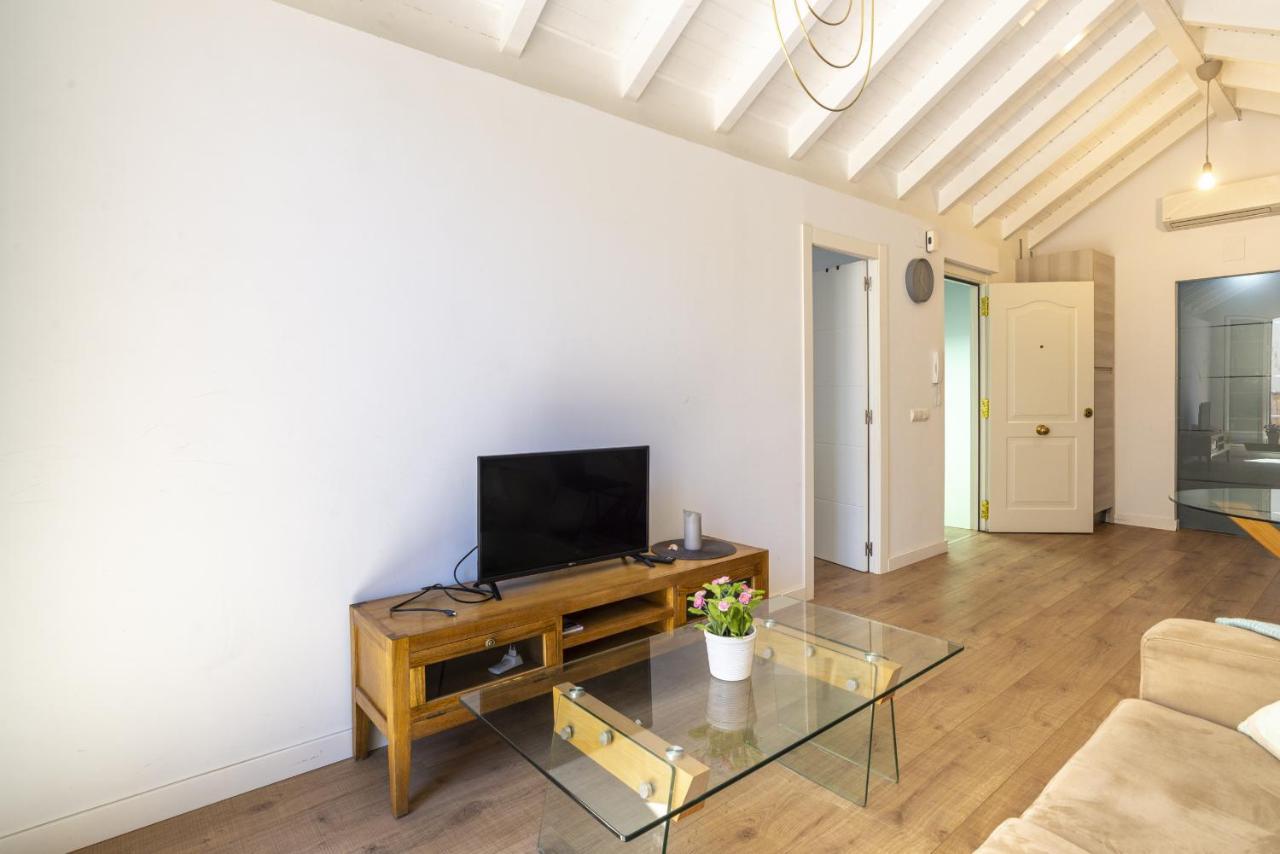 מאלגה Urbe10 Terrace Constitucion 1 Bedroom Apartment מראה חיצוני תמונה