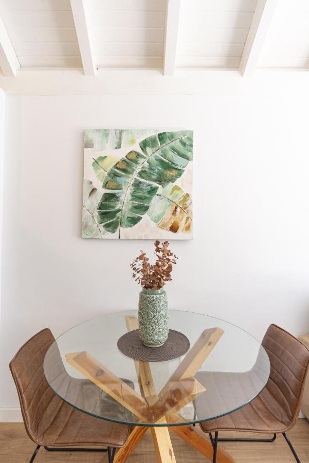 מאלגה Urbe10 Terrace Constitucion 1 Bedroom Apartment מראה חיצוני תמונה