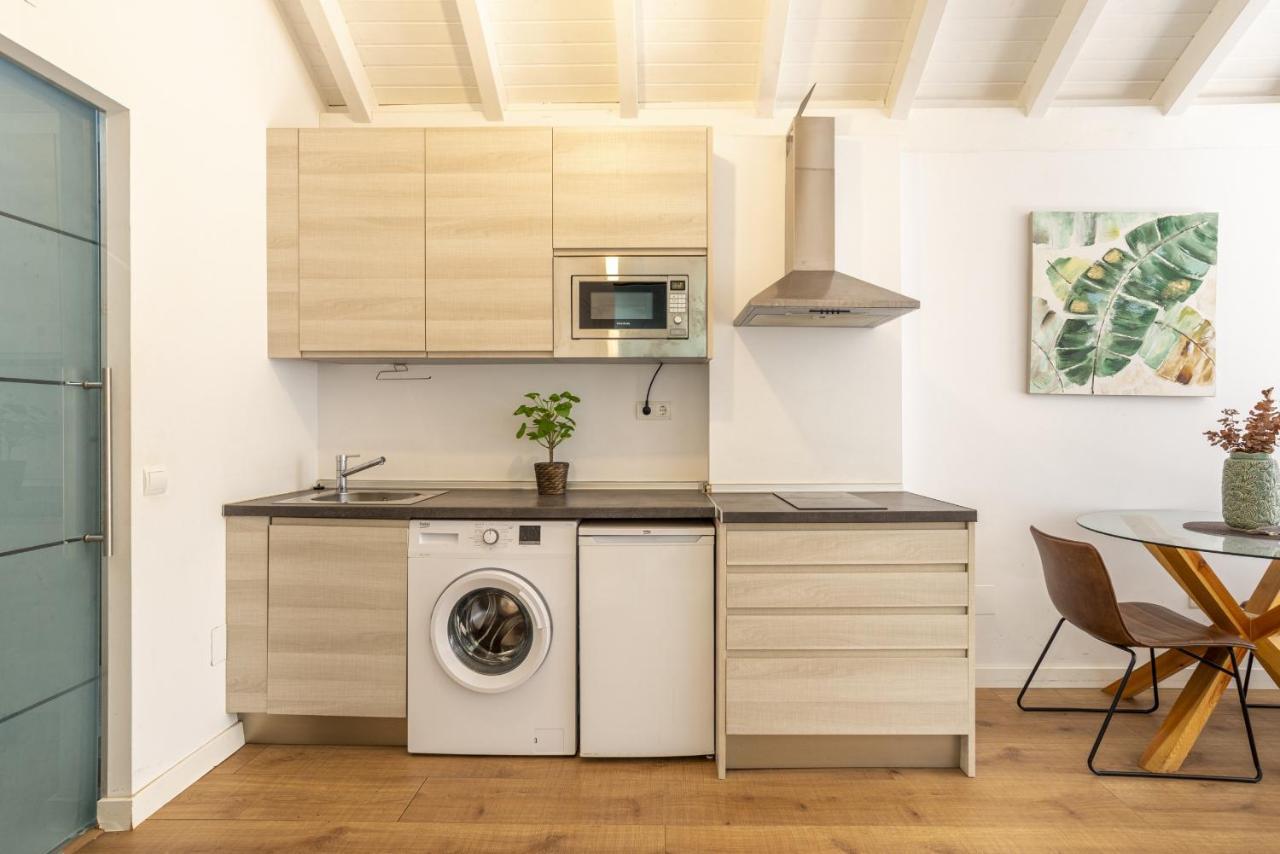 מאלגה Urbe10 Terrace Constitucion 1 Bedroom Apartment מראה חיצוני תמונה